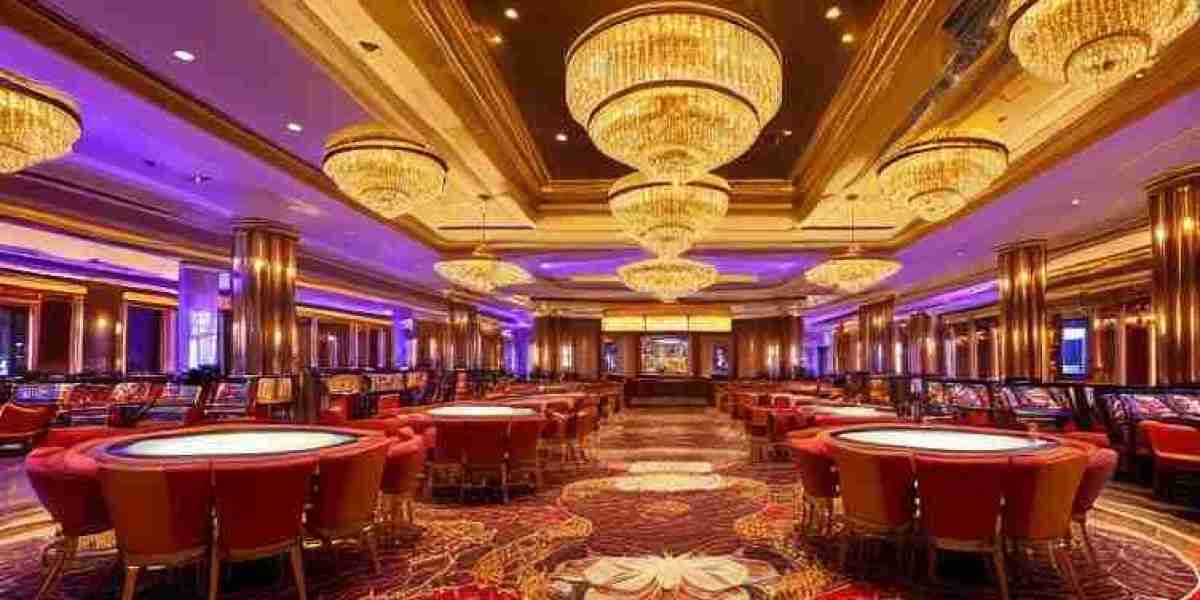 One-armed bandits Range at Royal Reels 17 Casino